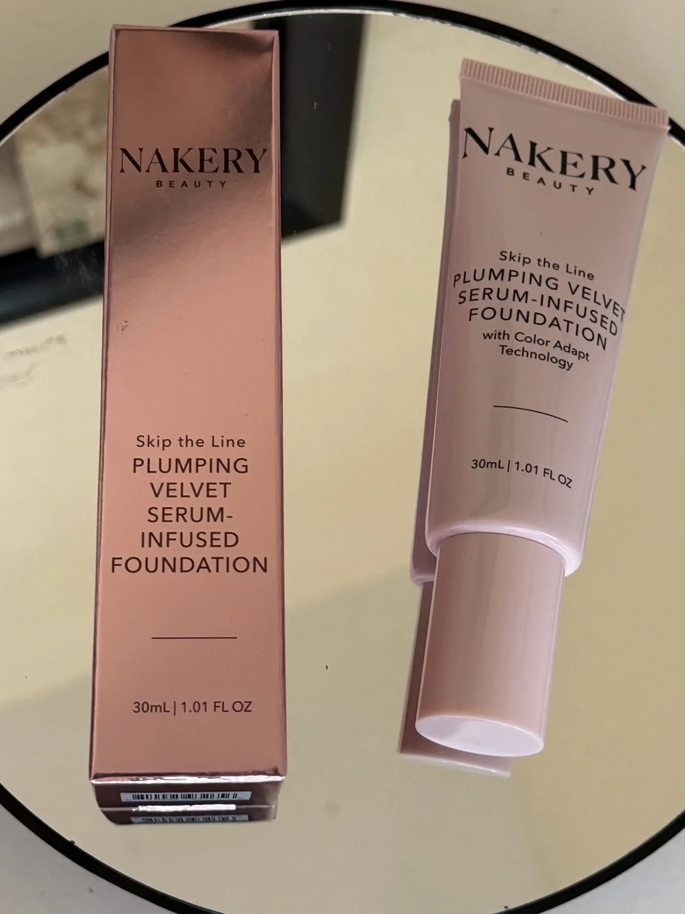 Nakery Plumping Velvet Serum-Infused Foundation Light NIB 1.01FL.OZ.